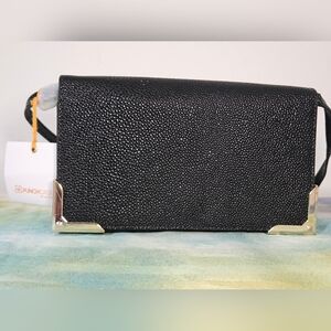 Punchcase by Leslie Hsu Sleek Black Pebbled Crossbody/Clutch Bag
